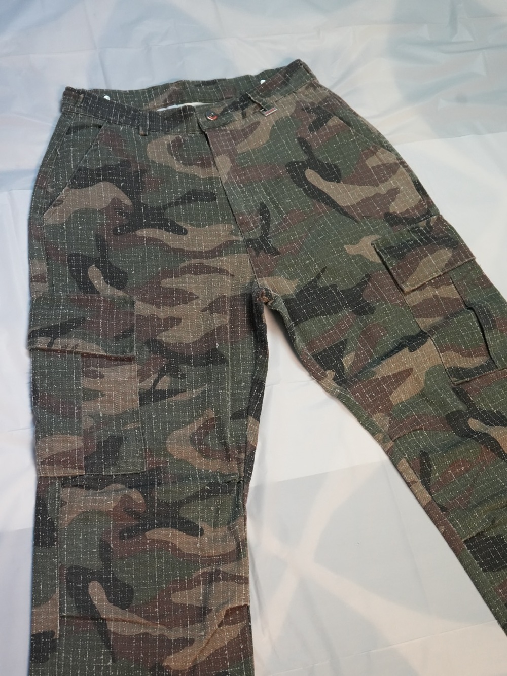 YoungLA Camo “Hunting” Pants Buttons